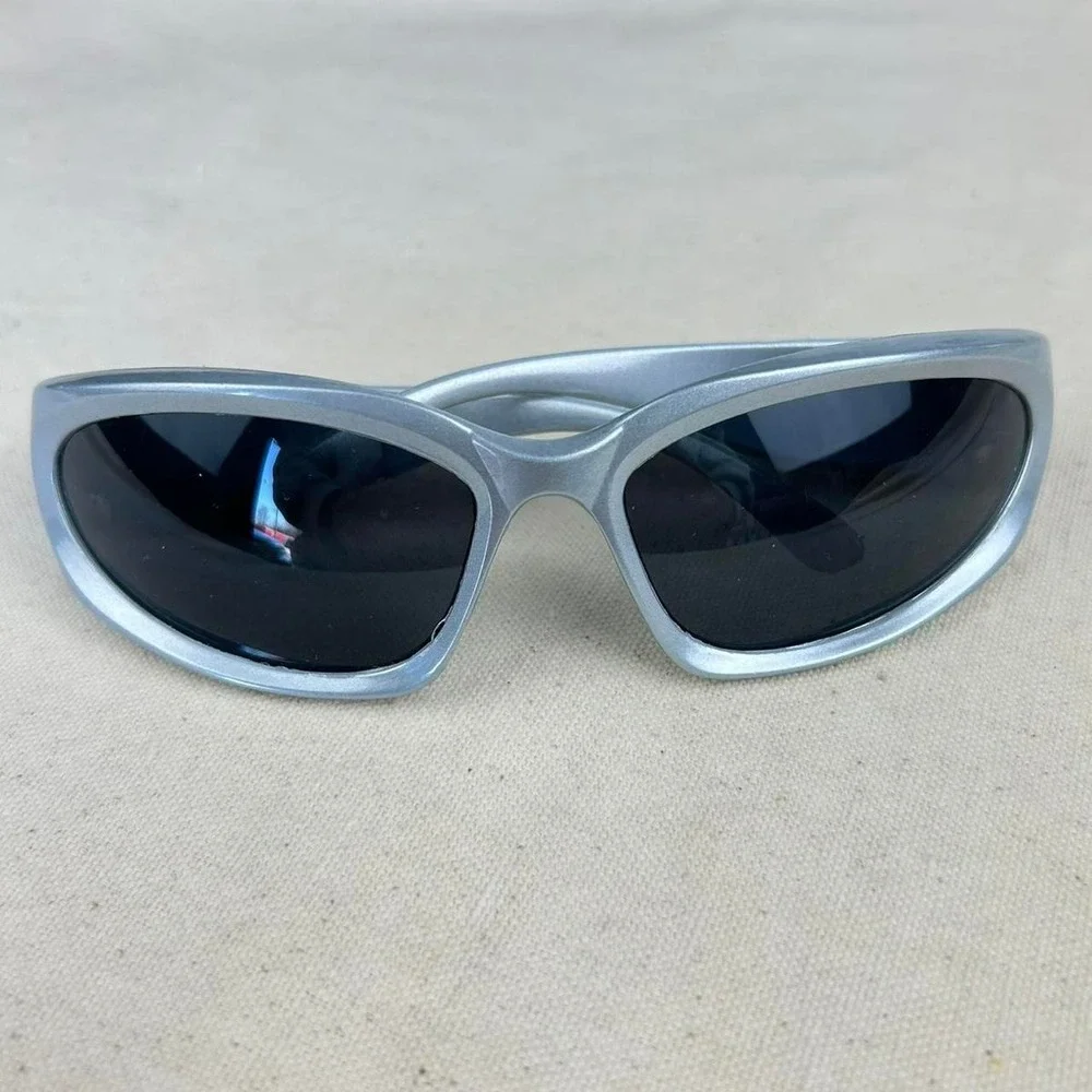 Vintage Y2K surfer style silver rounded sunglasses cyber grunge techno